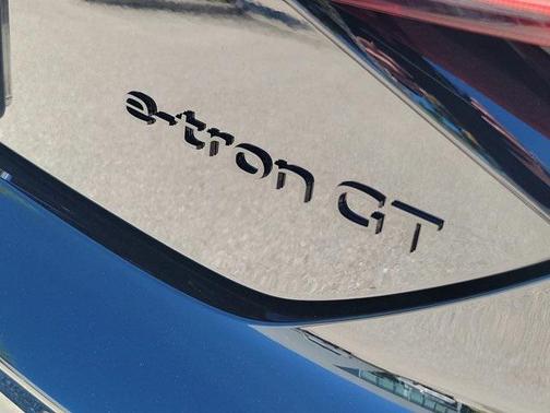 2026 Audi S e-tron GT Premium Plus quattro