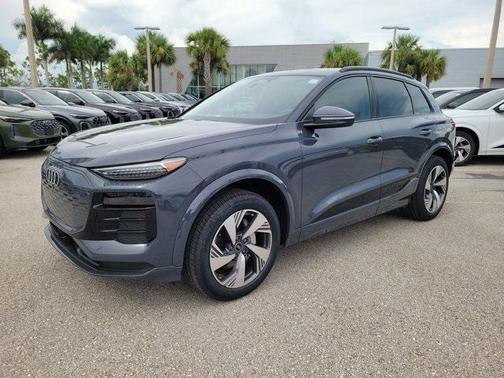 2025 Audi Q6 e-tron Premium Plus quattro