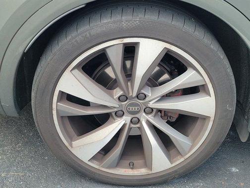 2023 Audi SQ5 3.0T Prestige