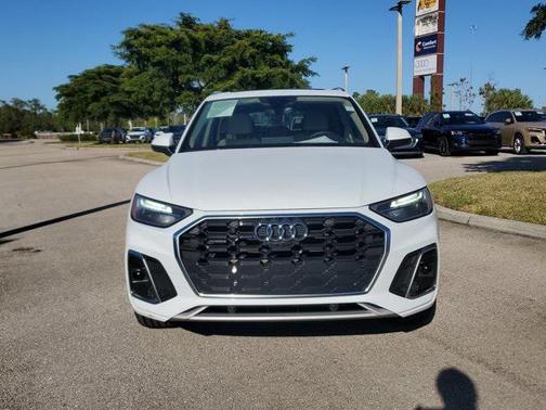 2023 Audi Q5 45 S line Premium Plus
