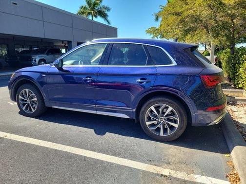 2022 Audi Q5 45 S line Premium