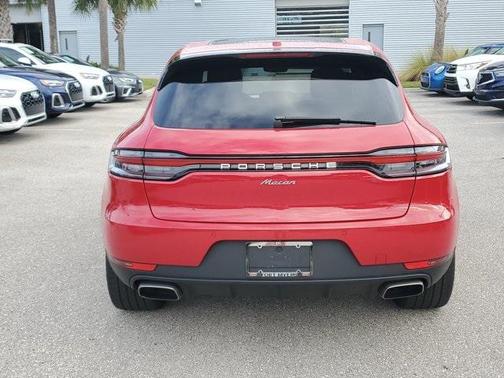 2020 Porsche Macan Base