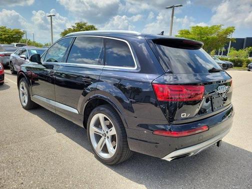 2019 Audi Q7 55 Prestige