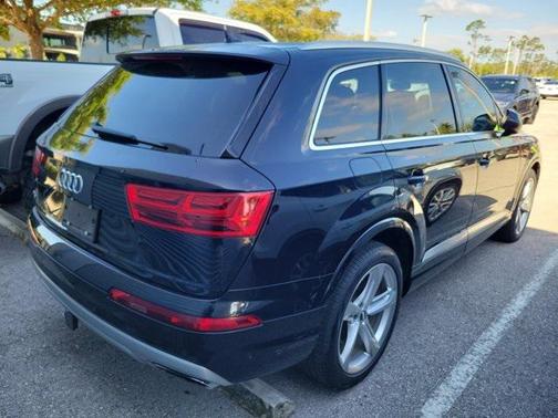 2019 Audi Q7 55 Prestige