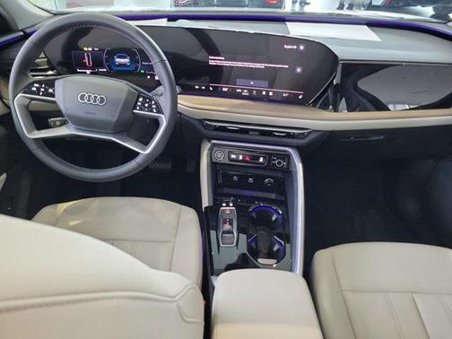 2025 Audi Q5 Premium