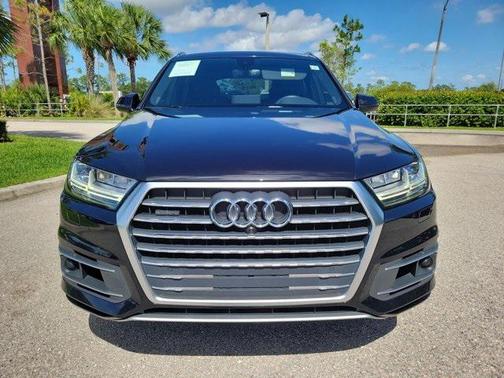 2019 Audi Q7 55 Premium Plus