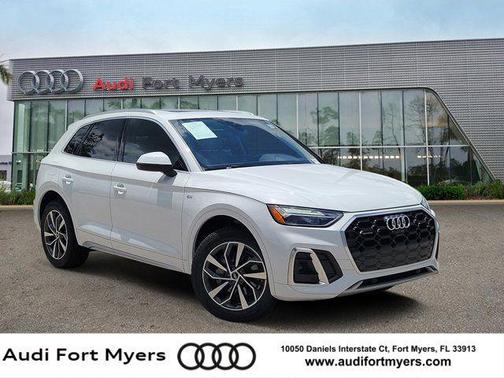 Glacier White Metallic 2023 Audi Q5 45 S line Premium Plus