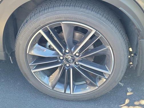 2022 INFINITI QX55 LUXE