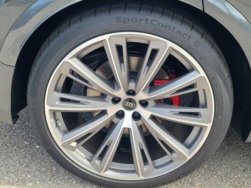 2026 Audi Q8 55 Premium Plus