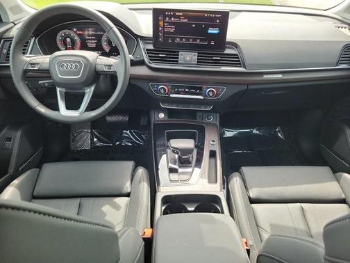 2025 Audi Q5 45 S line Premium Plus