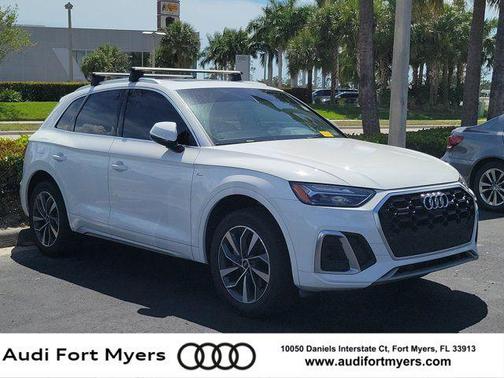 Ibis White 2023 Audi Q5 45 S line Premium Plus