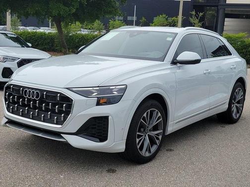 2024 Audi Q8 55 Prestige