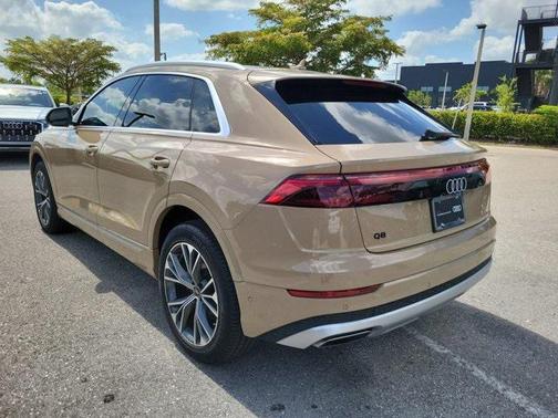 2024 Audi Q8 55 Premium