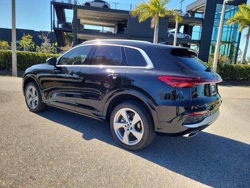 2025 Audi Q5 Premium Plus TFSI quattro S tronic