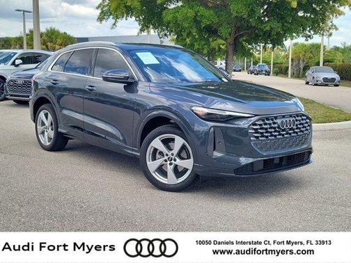 Tambora Gray Metallic 2025 Audi Q5 Premium Plus TFSI quattro S tronic