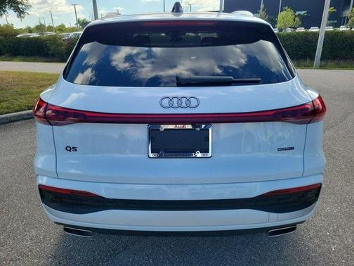 2025 Audi Q5 Premium Plus TFSI quattro S tronic
