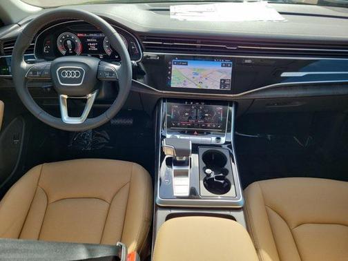 2025 Audi Q8 55 Premium Plus