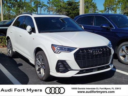 2025 Audi Q3 Premium 45 TFSI S line quattro Tiptronic