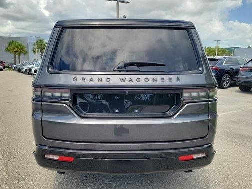 2024 Jeep Grand Wagoneer L Series III Obsidian 4x4