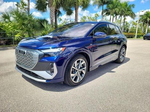 2025 Audi Q4 e-tron Premium Plus 55 quattro