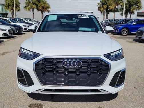 2023 Audi Q5 45 S line Premium Plus
