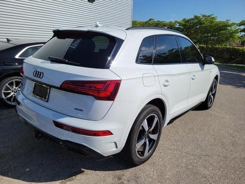 2024 Audi Q5 45 S line Premium Plus