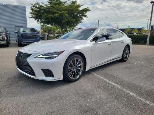 2023 Lexus LS 500 Base