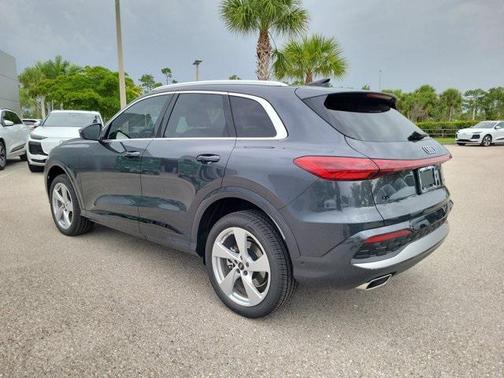 2025 Audi Q5 Premium Plus