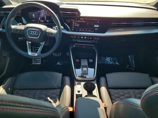 2023 Audi RS 3 TFSI quattro S tronic