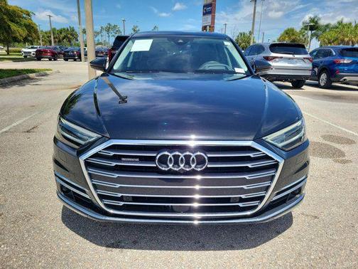 Mythos Black Metallic 2020 Audi A8 L 60