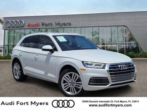 Glacier White Metallic 2019 Audi Q5 2.0T Premium Plus