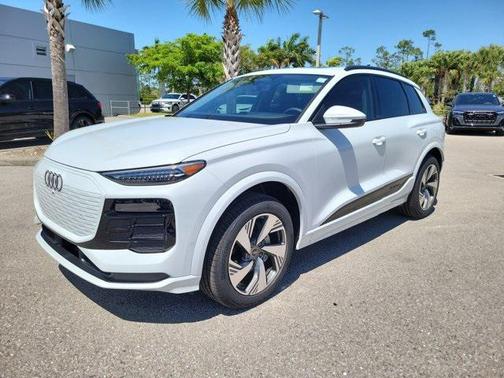 2025 Audi Q6 e-tron Premium Plus quattro