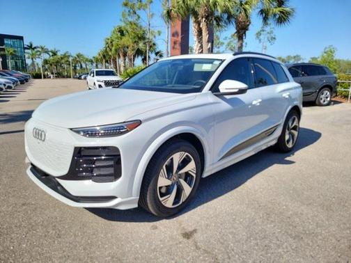 2025 Audi Q6 e-tron Prestige quattro