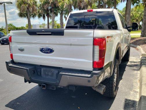 White 2019 Ford F-250 King Ranch