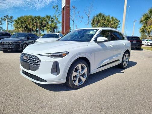 2025 Audi Q5 Prestige TFSI quattro S tronic