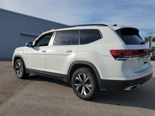 2024 Volkswagen Atlas 2.0T SE