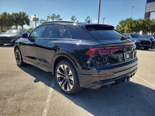 Mythos Black Metallic 2026 Audi Q8 55 Premium Plus