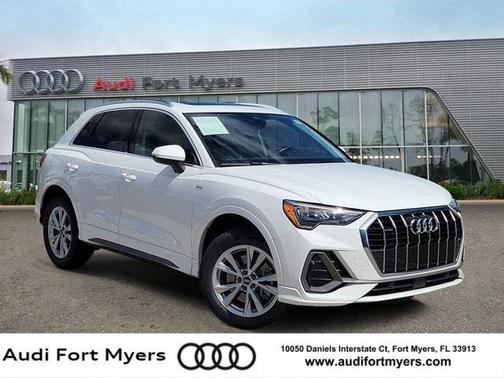 2022 Audi Q3 45 S line Premium