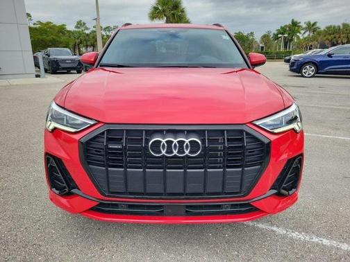 2024 Audi Q3 Premium 45 TFSI S line quattro Tiptronic