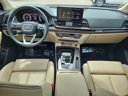 2024 Audi Q5 e 55 S line Premium Plus
