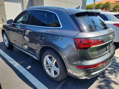2024 Audi Q5 e 55 S line Premium Plus
