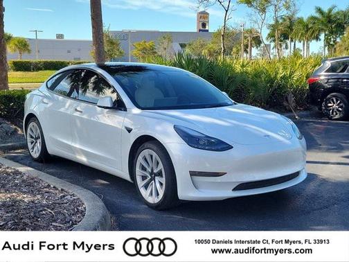 2022 Tesla Model 3 Standard Range