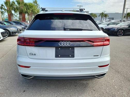2023 Audi Q8 55 Prestige