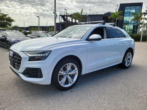 2023 Audi Q8 55 Prestige