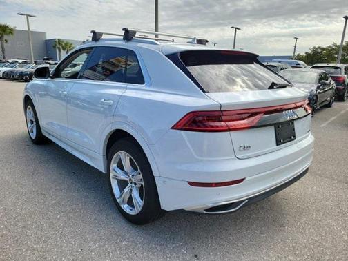 2023 Audi Q8 55 Prestige