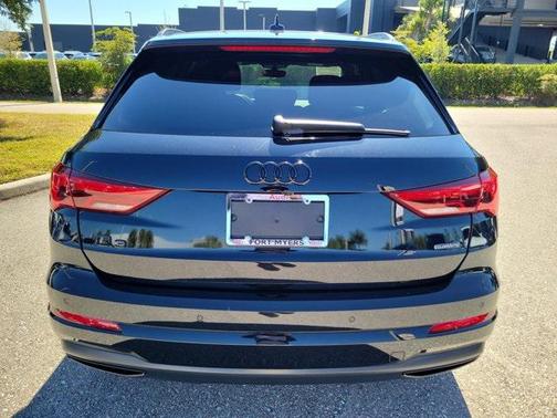 2023 Audi Q3 Premium 40 TFSI quattro Tiptronic