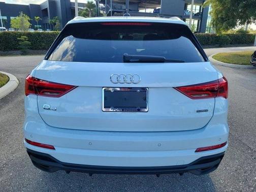 2024 Audi Q3 45 S line Premium Plus