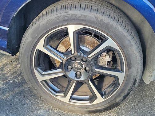 2025 Audi Q3 45 S line Premium Plus