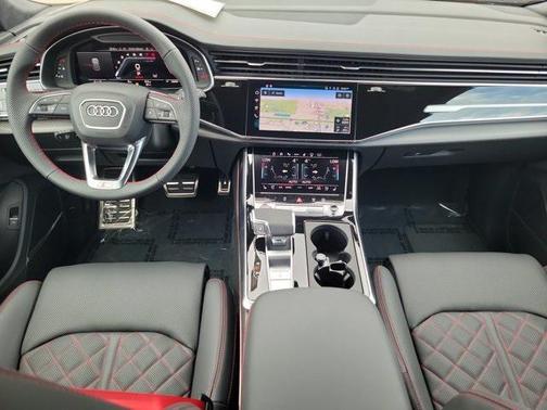 2026 Audi SQ8 4.0T Prestige