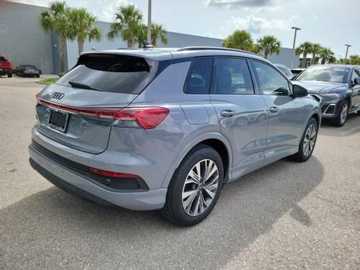 2025 Audi Q4 e-tron Premium 45 RWD